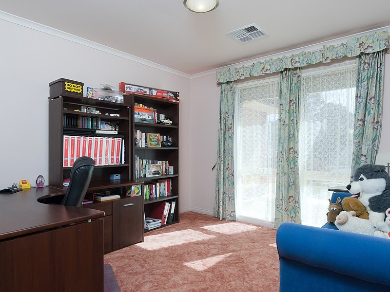 4  Eglinton Street, Mount Barker SA 5251