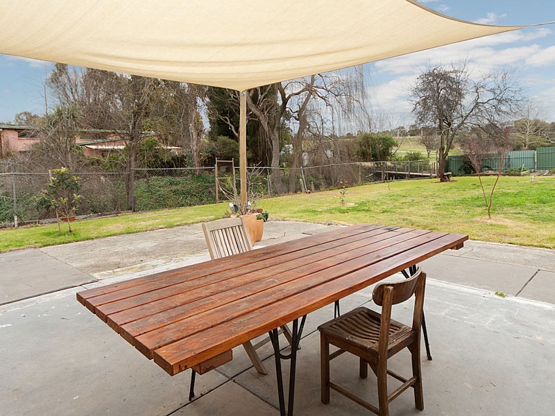 29 Cameron Road, Mount Barker SA 5251