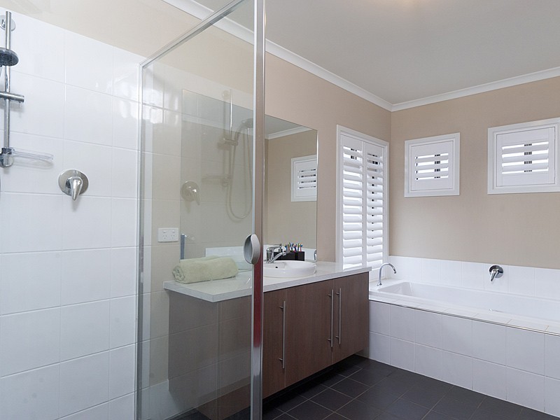 32 Greenfield Street, Mount Barker SA 5251