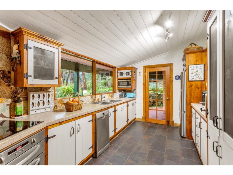 2 Shanks Road, Aldgate SA 5154