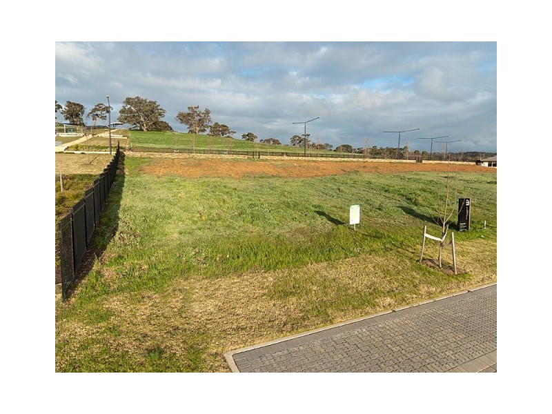 4 Miles Court, Mount Barker SA 5251