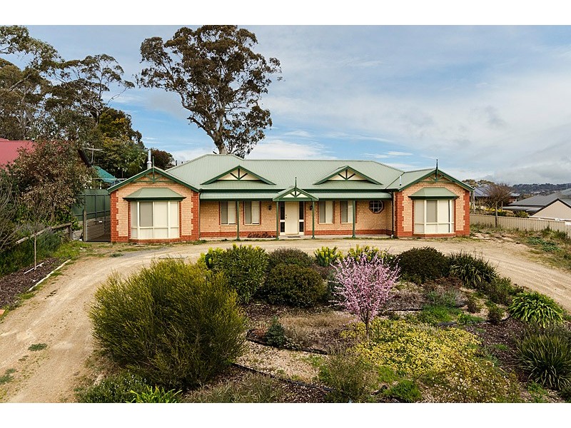 4 Hillside Court, Mount Barker SA 5251