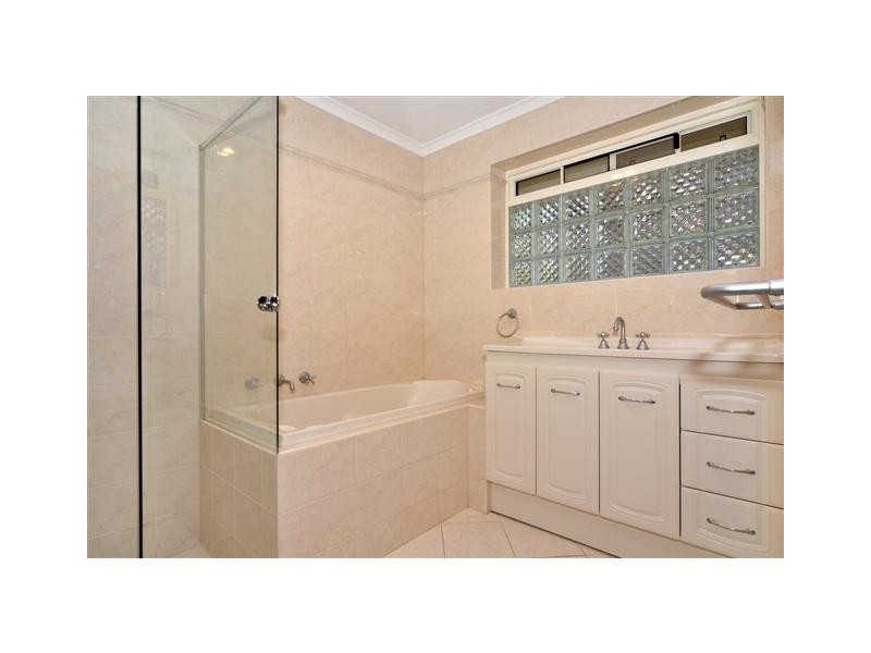 8 Cherry Pine Place, Aldgate SA 5154
