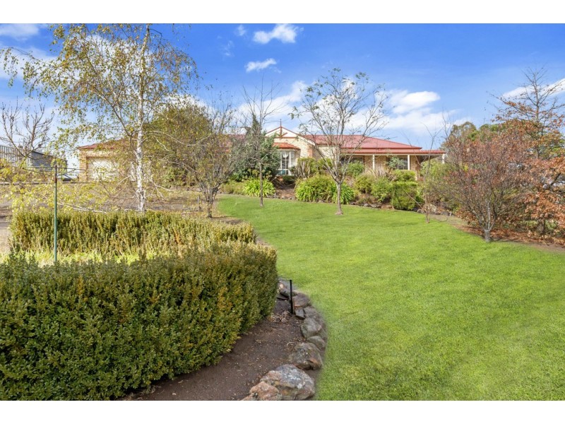 6 Dalmeny Drive, Mount Barker SA 5251