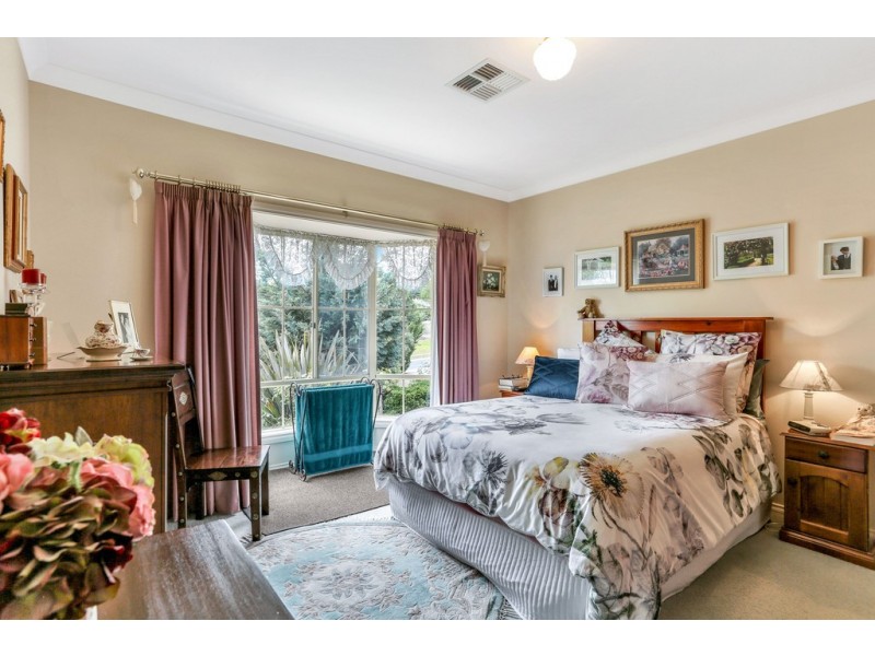 6 Dalmeny Drive, Mount Barker SA 5251