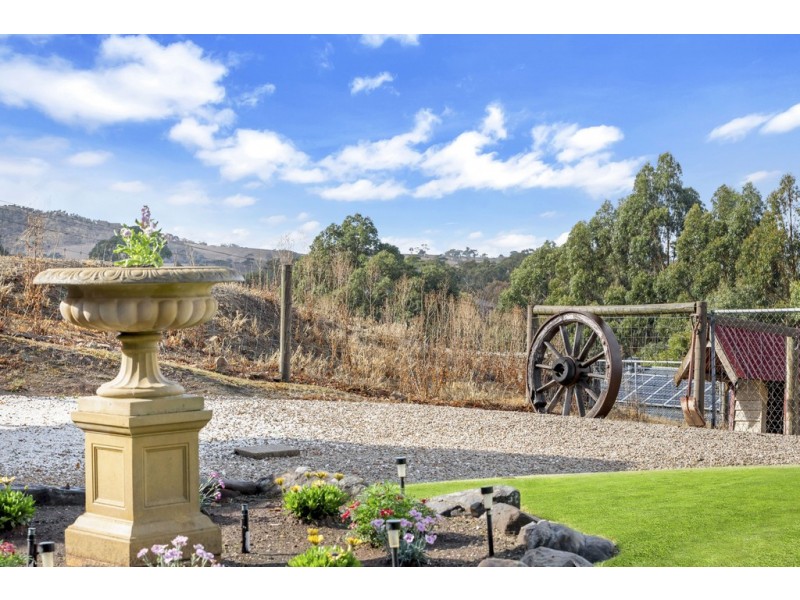 6 Dalmeny Drive, Mount Barker SA 5251