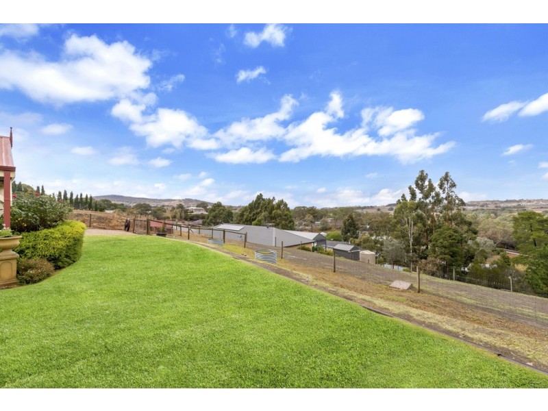 6 Dalmeny Drive, Mount Barker SA 5251