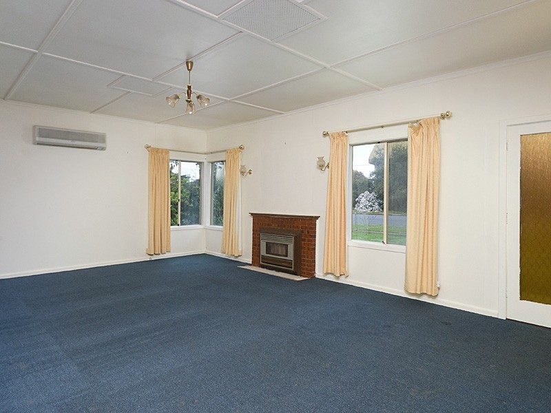 8 Hampden Road, Mount Barker SA 5251