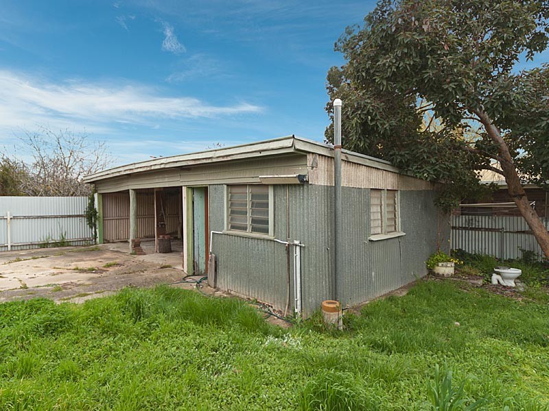 8 Hampden Road, Mount Barker SA 5251