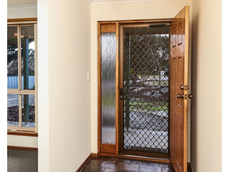 16 Bowden Court, Mount Barker SA 5251