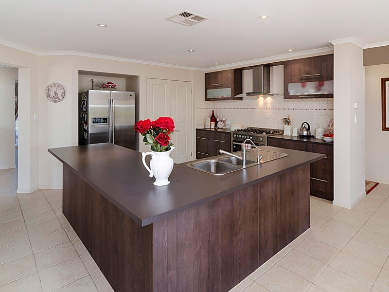 5 Barrow Court, Mount Barker SA 5251