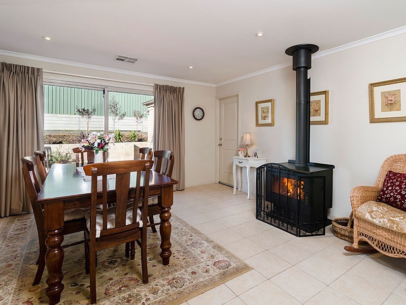 5 Barrow Court, Mount Barker SA 5251