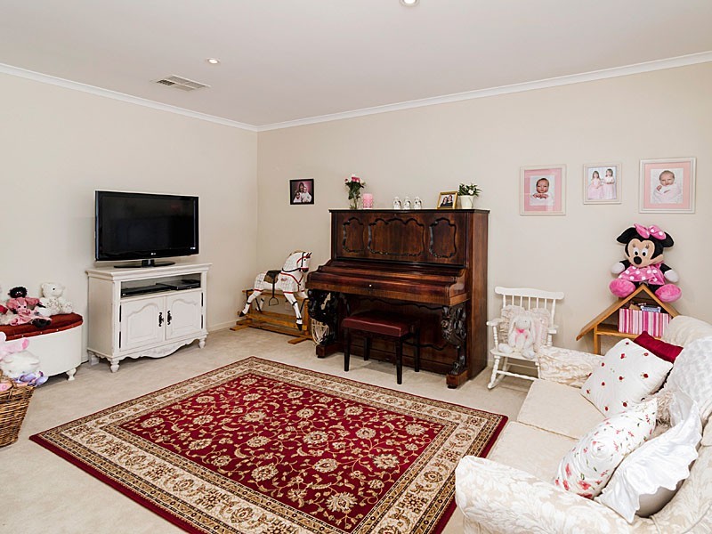 5 Barrow Court, Mount Barker SA 5251
