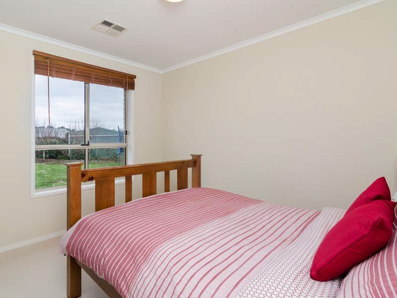 10 Barrow Court, Mount Barker SA 5251