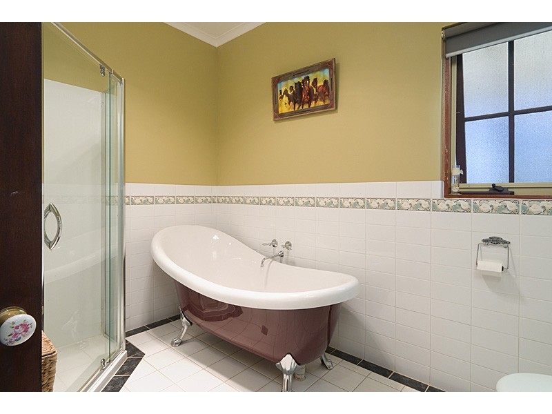 62 Burnside Road, Strathalbyn SA 5255