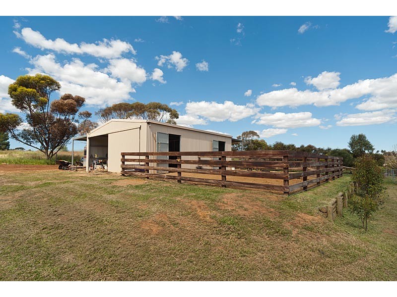 62 Burnside Road, Strathalbyn SA 5255