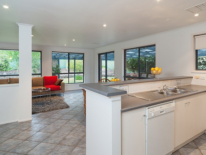 6 Leedham Court, Macclesfield SA 5153