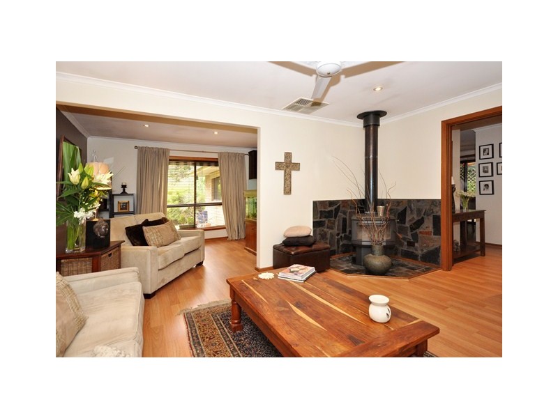 52 Hill View Road, Bridgewater SA 5155