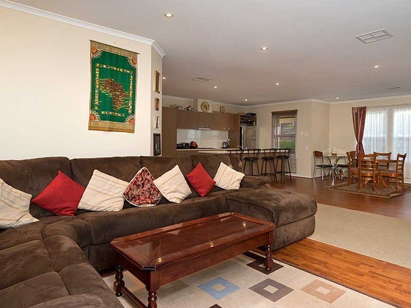 48 Barton Circuit, Mount Barker SA 5251