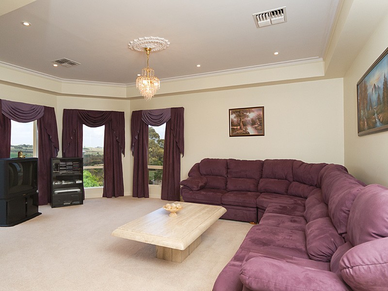 9 Lambert Court, Mount Barker SA 5251