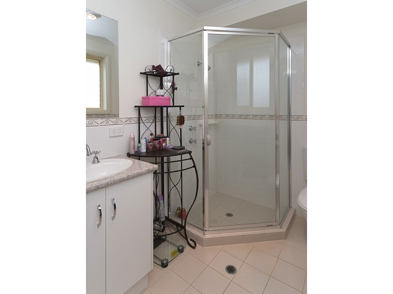 4 Post Close, Mount Barker SA 5251