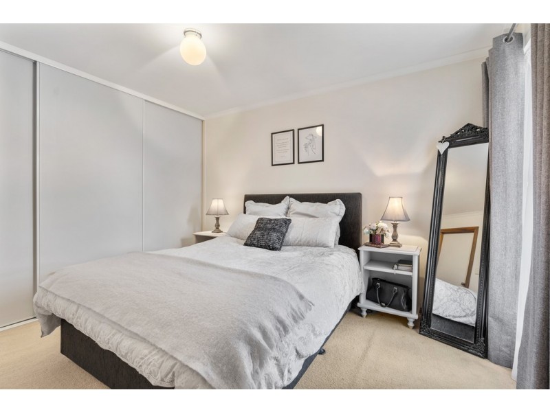 1/9A Victoria Road, Mount Barker SA 5251