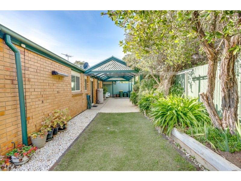 1/9A Victoria Road, Mount Barker SA 5251