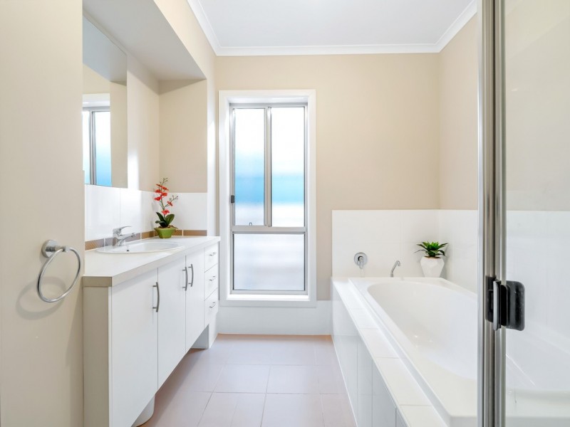 47 Barton Circuit, Mount Barker SA 5251