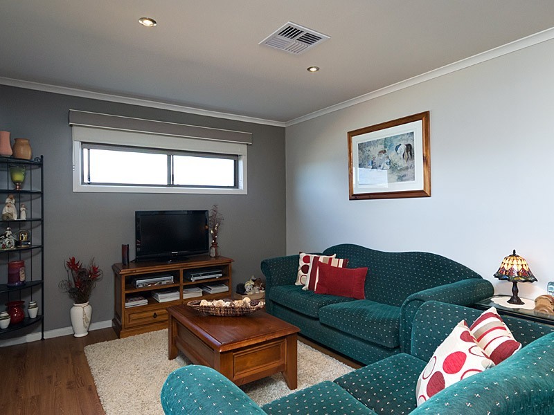 52 Barton Circuit, Mount Barker SA 5251