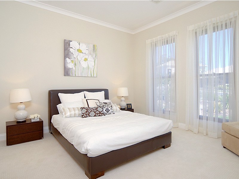 8 Greenfield Street, Mount Barker SA 5251