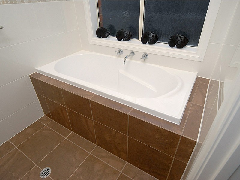 8 Greenfield Street, Mount Barker SA 5251