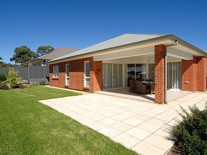 8 Greenfield Street, Mount Barker SA 5251