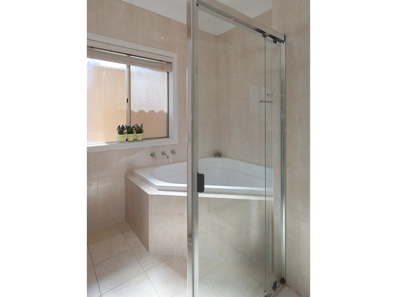 14 Pontiac Road, Mount Barker SA 5251