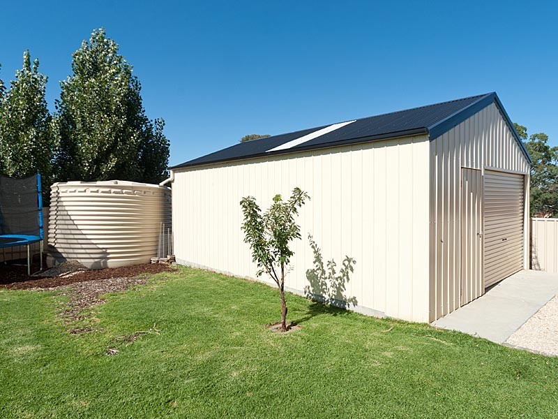 14 Pontiac Road, Mount Barker SA 5251