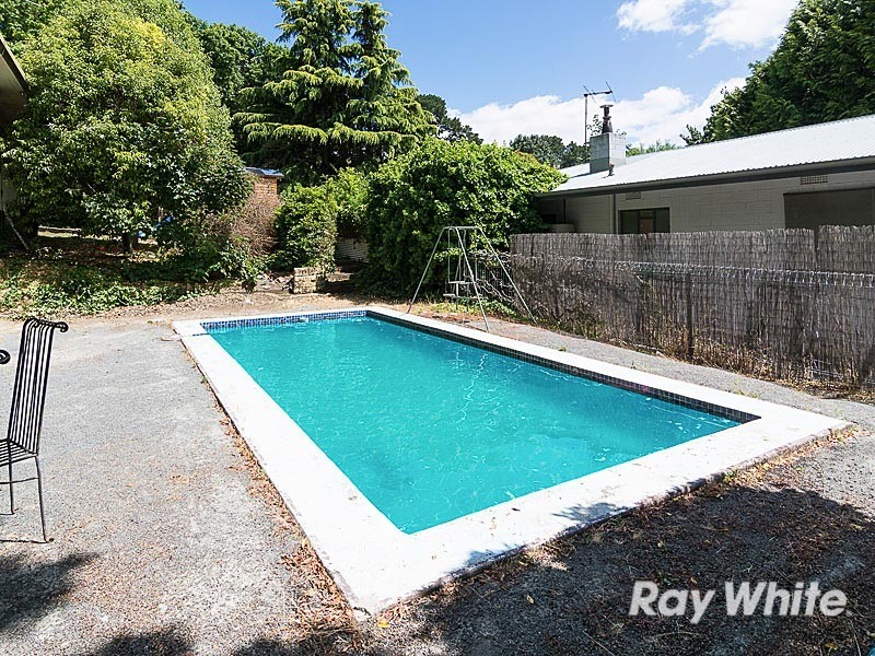 9 Tingaling Grove, Stirling SA 5152