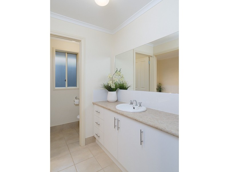 29 Greenfield Street, Mount Barker SA 5251