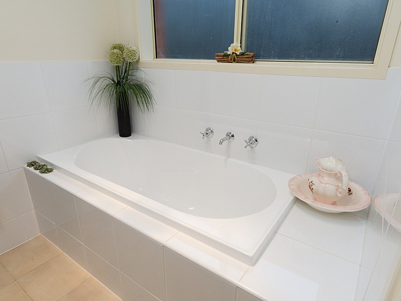 29 Greenfield Street, Mount Barker SA 5251