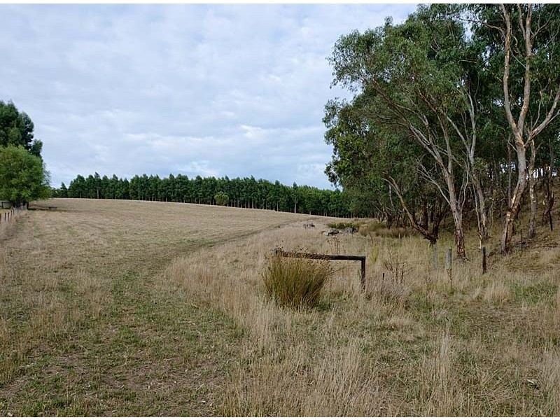 Lot 101 Range Road West, Willunga SA 5172