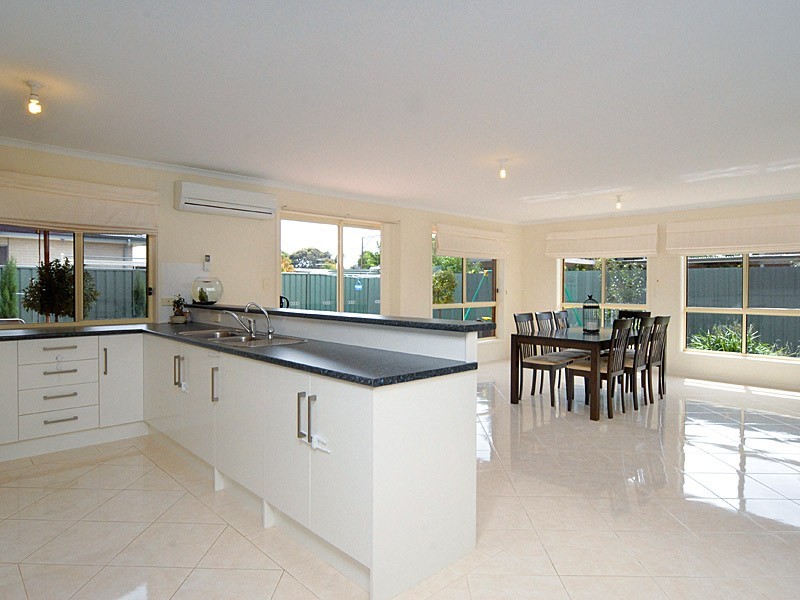 4 Hawdon Place, Mount Barker SA 5251
