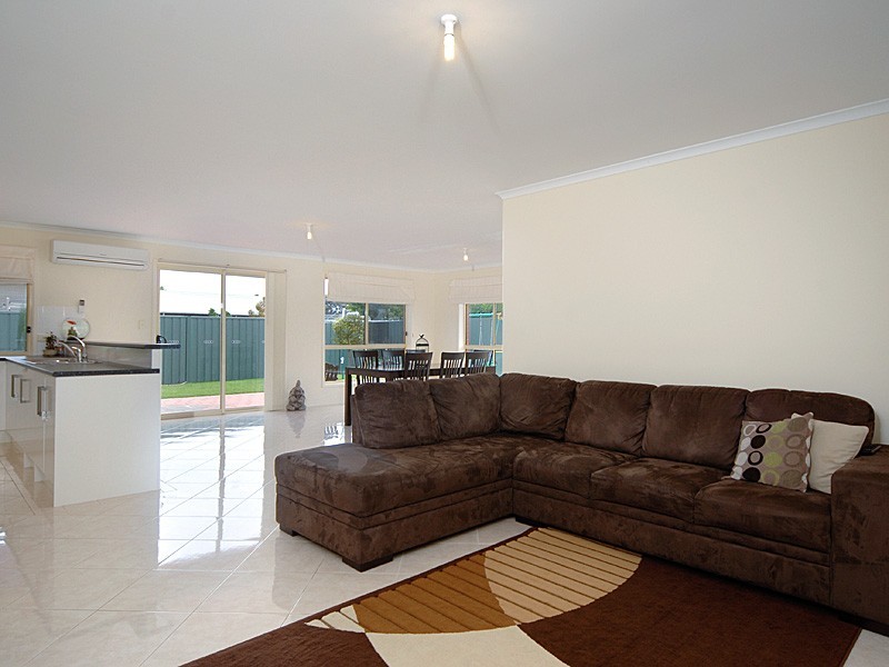 4 Hawdon Place, Mount Barker SA 5251