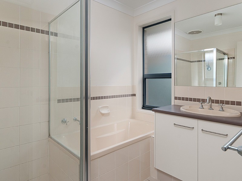 6 Creekside Close, Mount Barker SA 5251