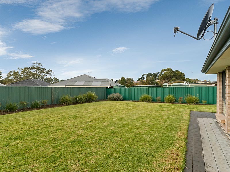 6 Creekside Close, Mount Barker SA 5251