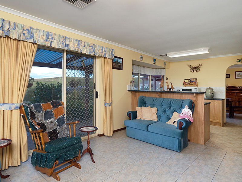 6 West Terrace, Nairne SA 5252