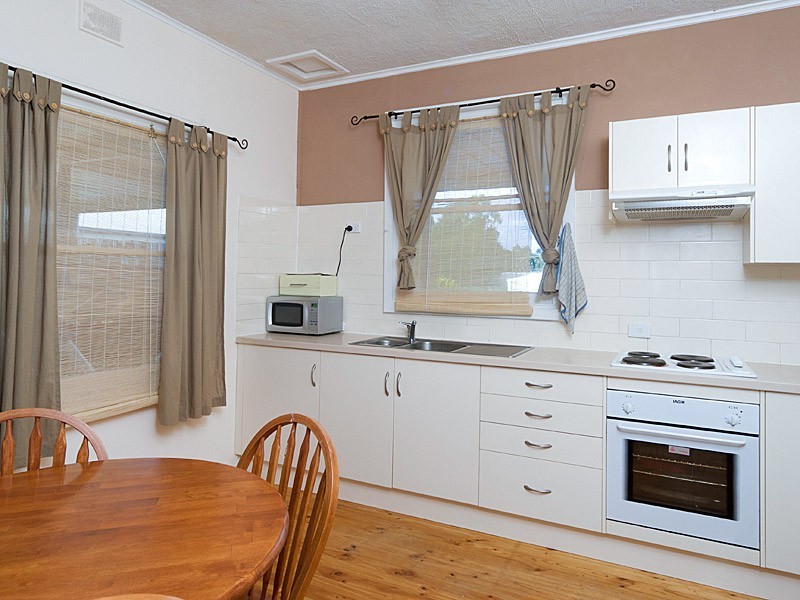 6 Murray Street, Callington SA 5254