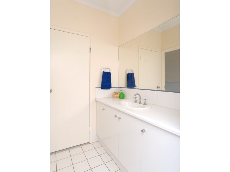 37 Waterford Avenue, Mount Barker SA 5251