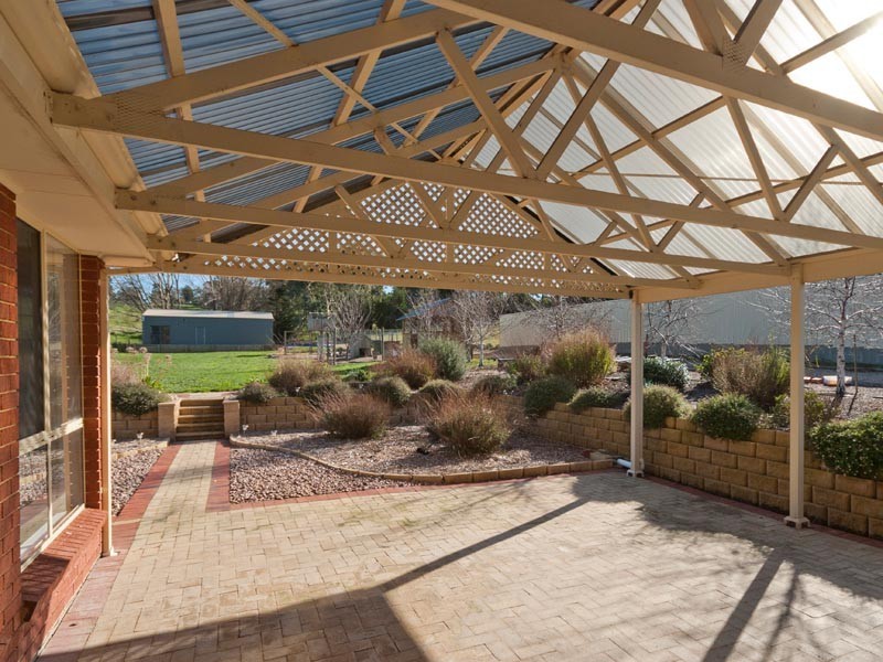 37 Waterford Avenue, Mount Barker SA 5251