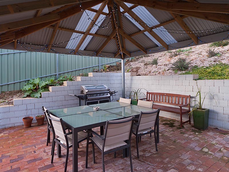 94 Onkaparinga Valley Road, Woodside SA 5244