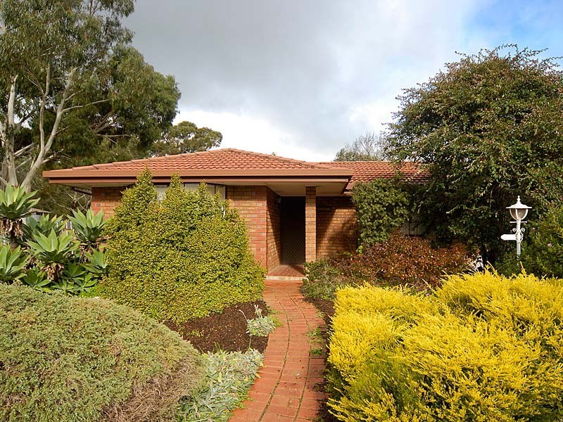 1 Acacia Street, Mount Barker SA 5251