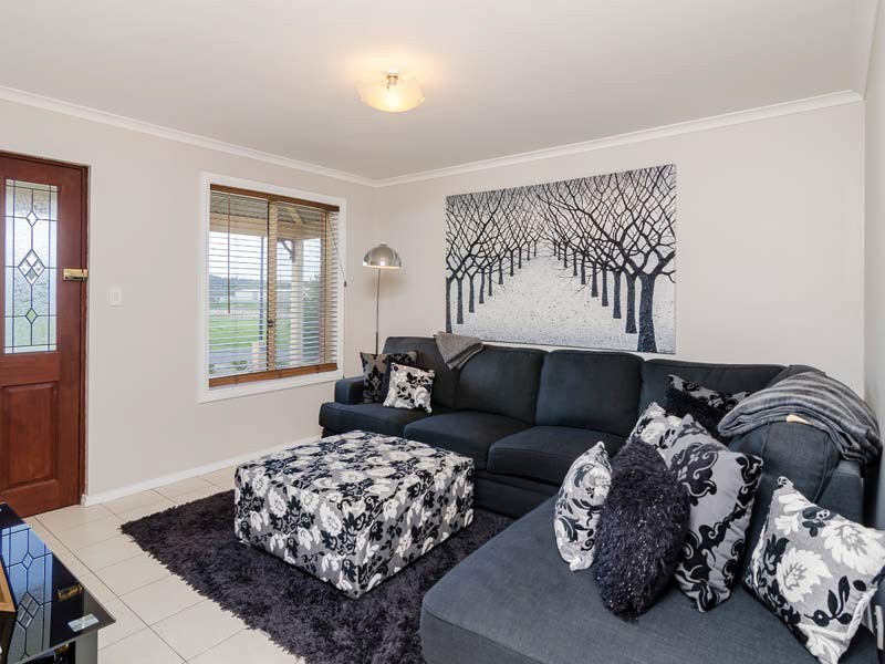 42 Fletcher Road, Mount Barker SA 5251