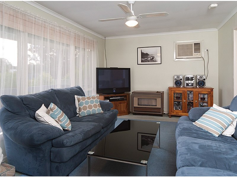 17 Edward Street, Mount Barker SA 5251